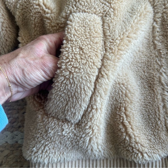 Alo Sherpa Jacket - Picture 9 of 14